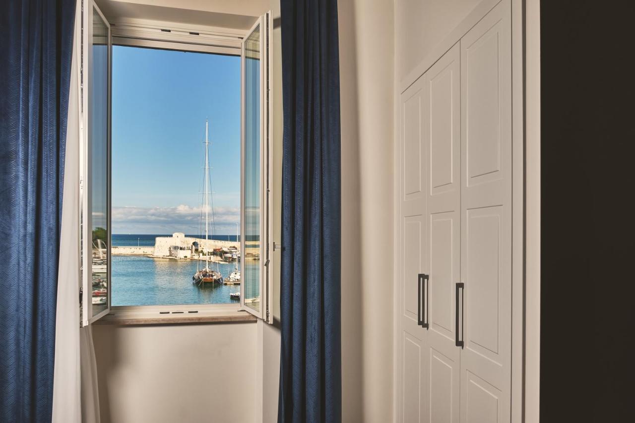 Miche Luxury Home - Appartamento Vista Mare A Trani Exterior photo